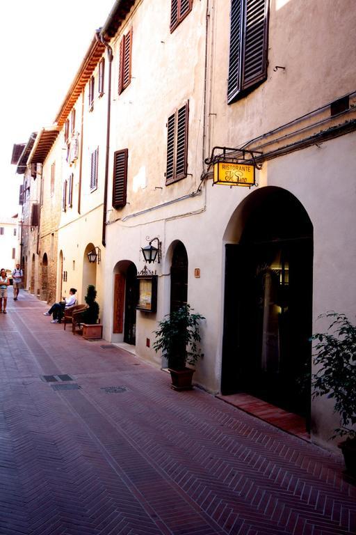Locanda Il Pino Сан-Джиминьяно Экстерьер фото