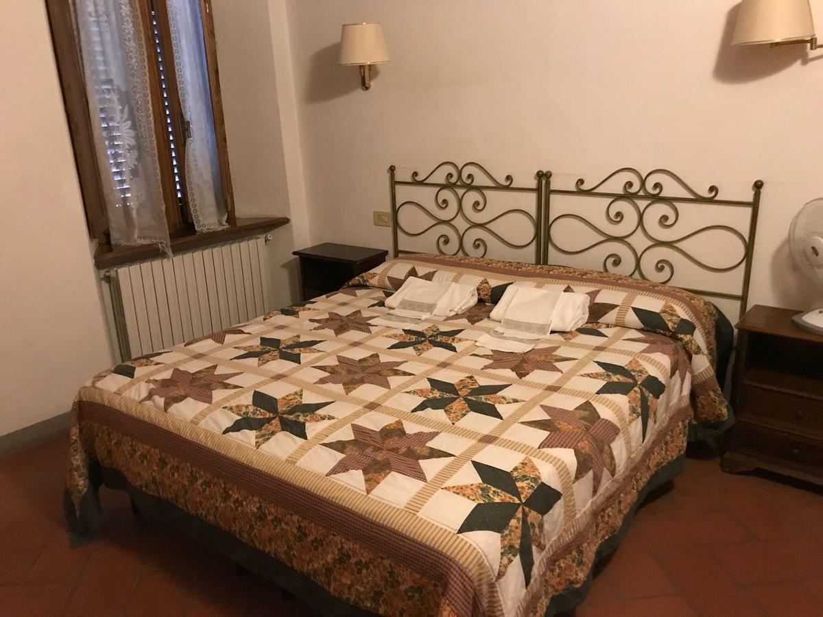 Locanda Il Pino Сан-Джиминьяно Экстерьер фото