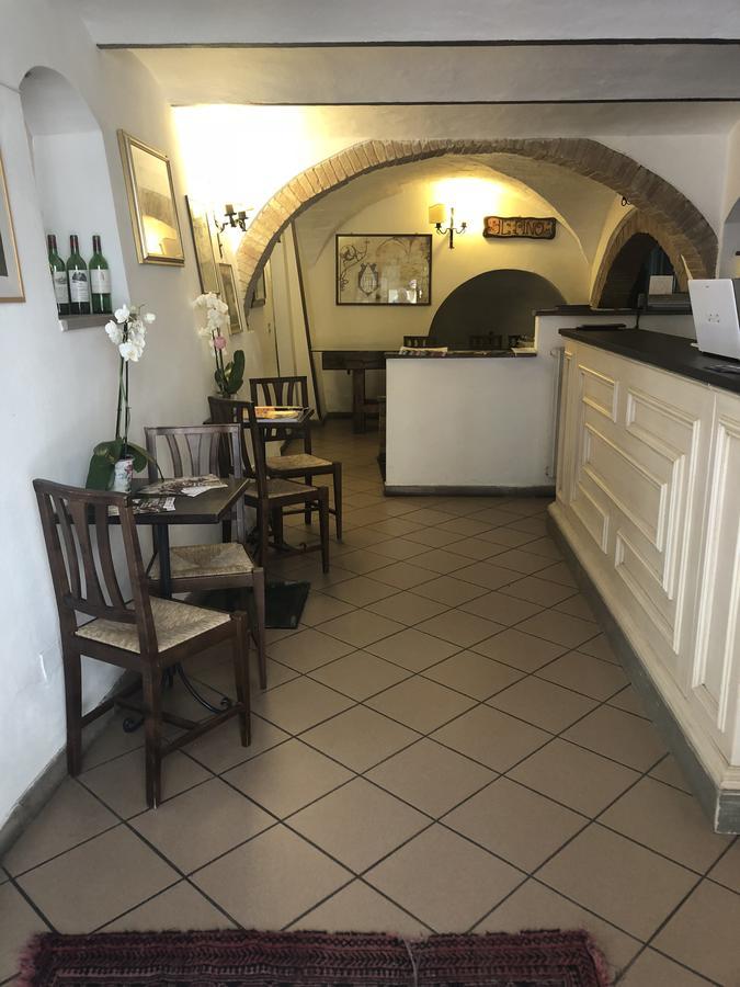 Locanda Il Pino Сан-Джиминьяно Экстерьер фото