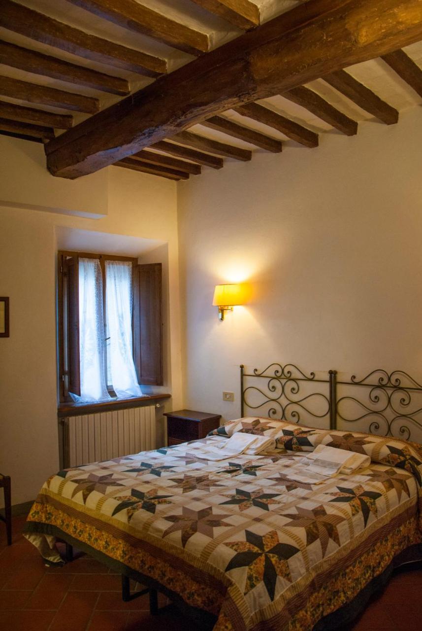 Locanda Il Pino Сан-Джиминьяно Экстерьер фото