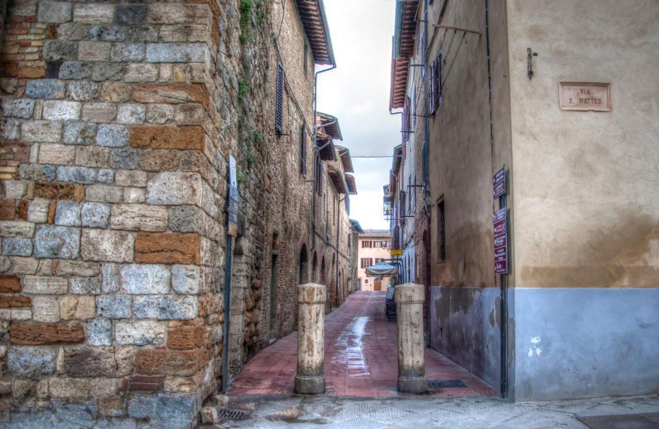 Locanda Il Pino Сан-Джиминьяно Экстерьер фото